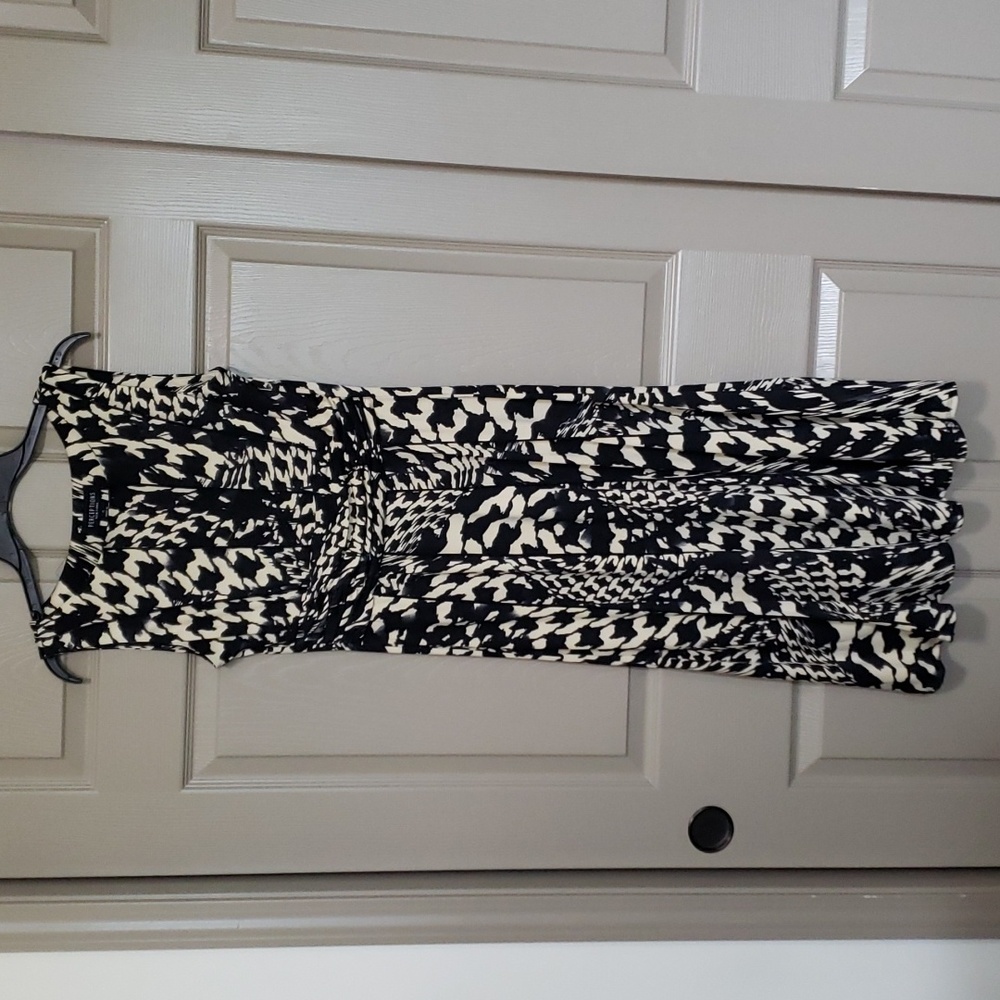 Perceptions New York print maxi dress size small